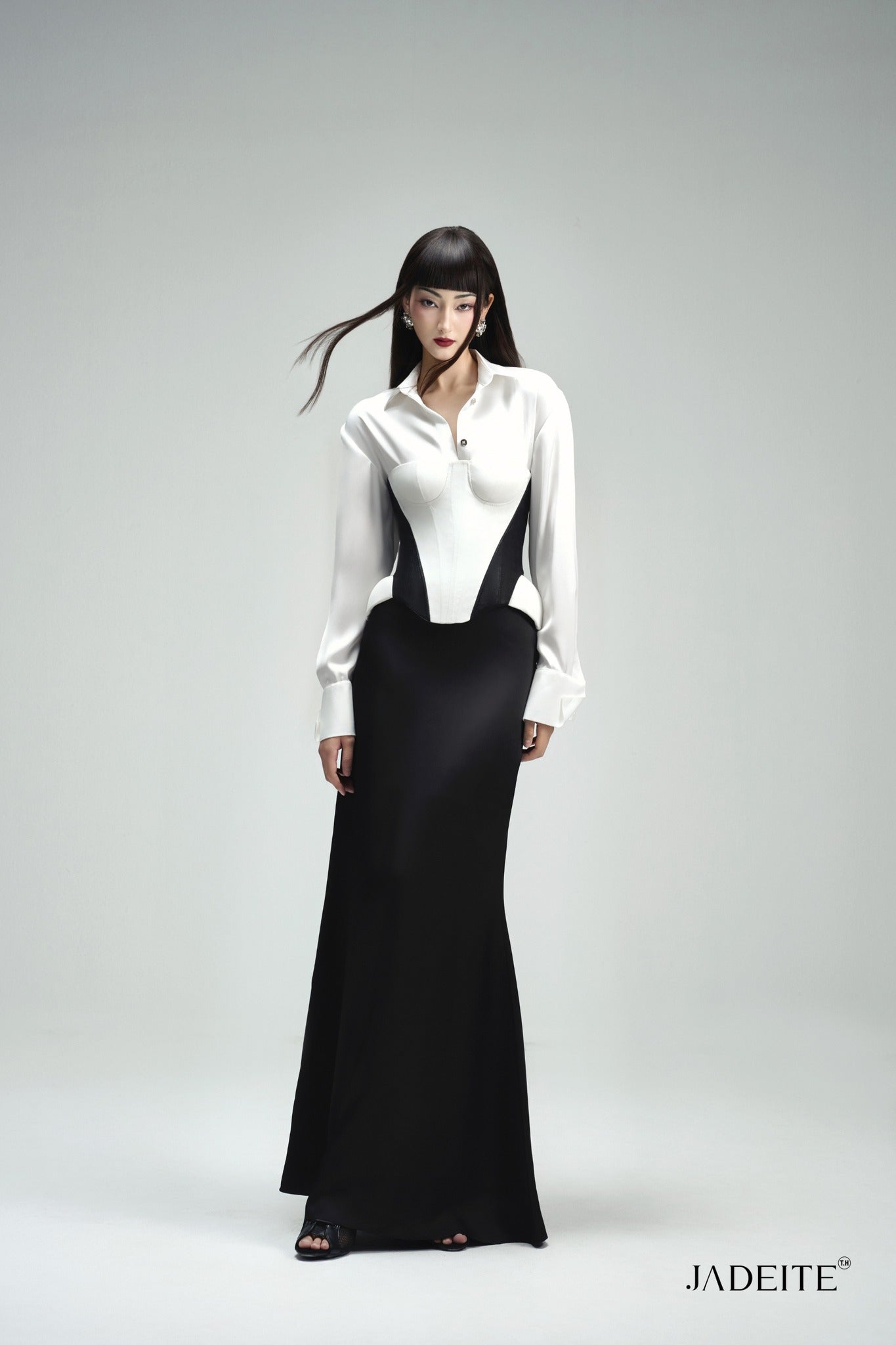 Planny White Shirt & Iron BW Corset & Kim B Maxi-Skirt
